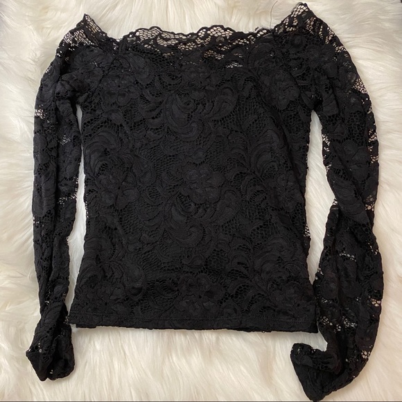 Black lace long sleeve off the shoulder shirt - Picture 1 of 1